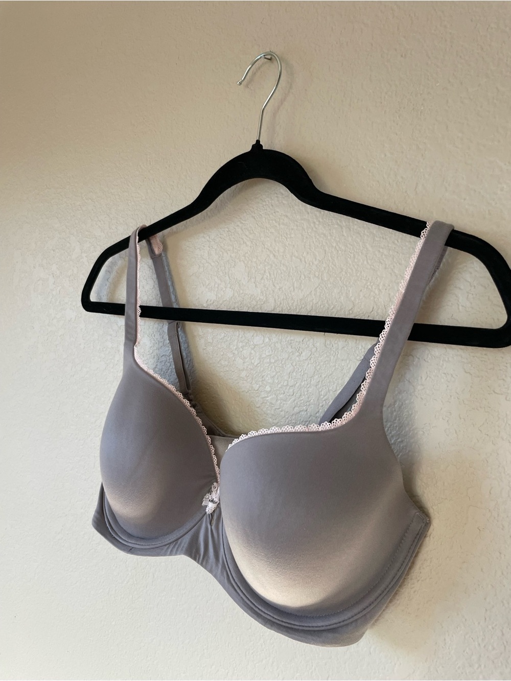 Victoria’s Secret Body by Victoria Grey Lined Demi Bra Pink Trim 32DD